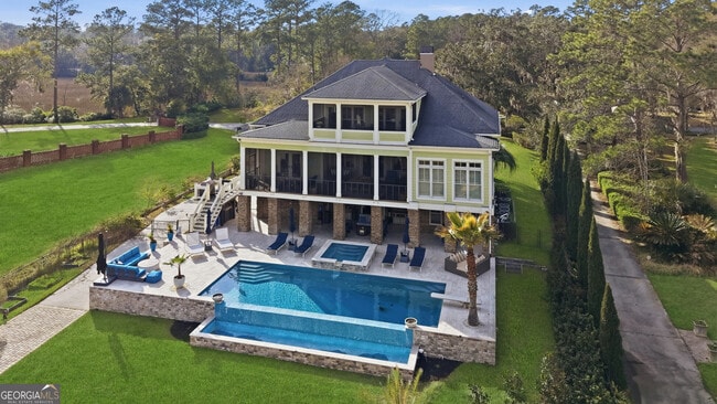 Building Photo - 277 Catherine View