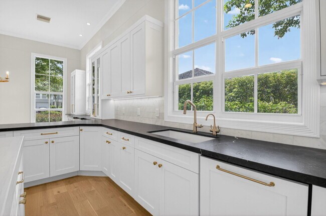Building Photo - 3924 NW 58th St