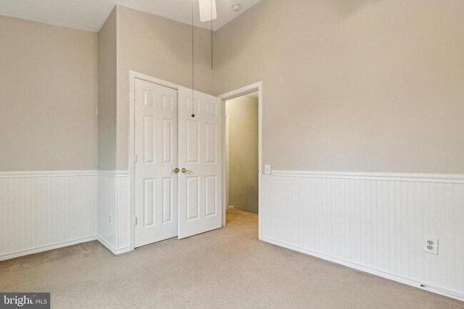 Building Photo - 2802 Noble Fir Ct