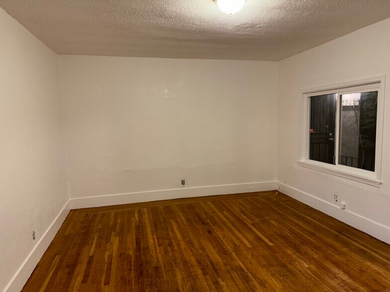 Living room - 5358 Brookdale Ave
