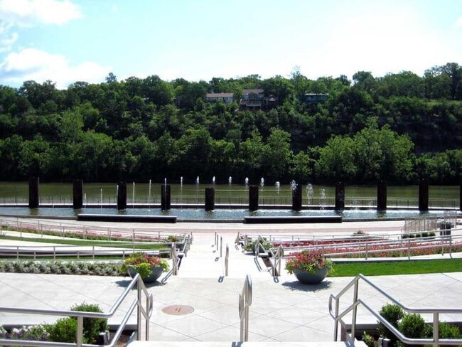 Building Photo - 406 Kays Ln