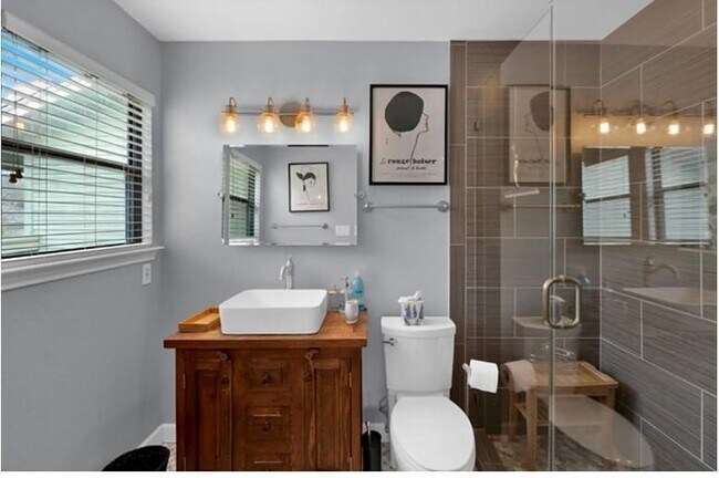 Building Photo - 4404 Travis Country Cir