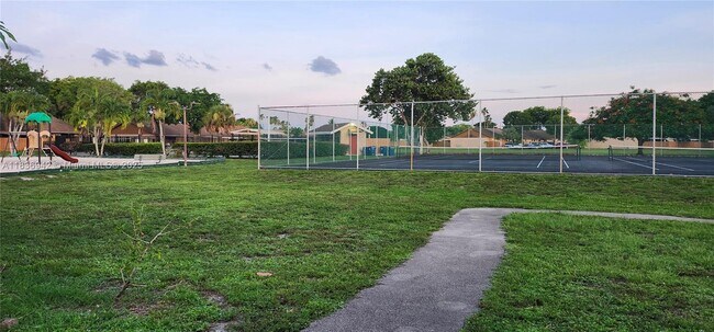 Building Photo - 6743 NW 192nd Ln