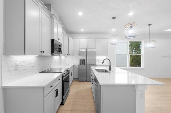 Building Photo - 2131 Brighton Ln