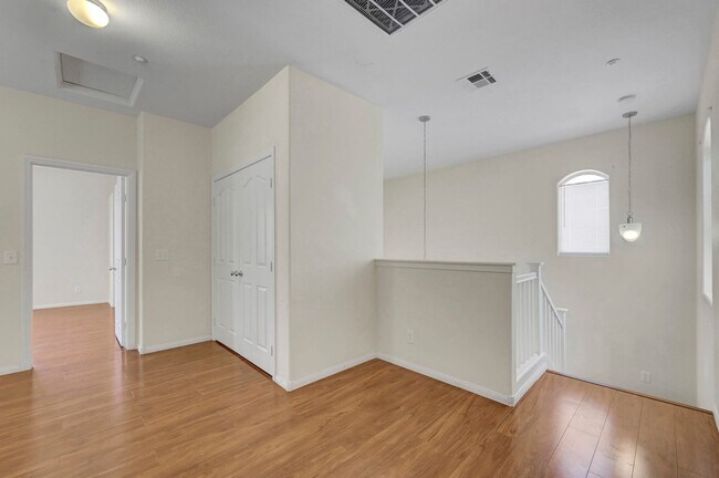 Building Photo - 8904 Nautilus Vista Ct