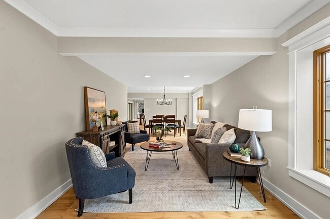 Building Photo - 5 Bed 5 Bath Single Family Home in Edgeworth