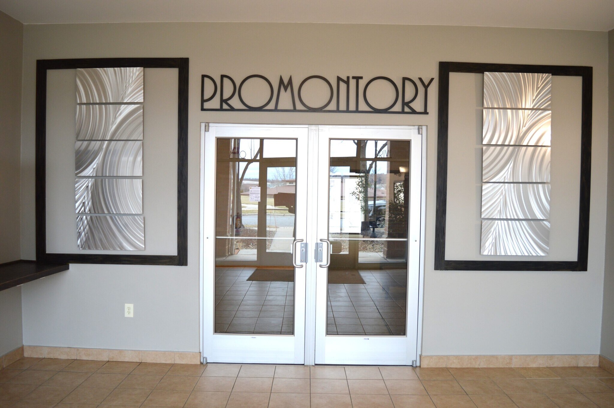 Building Photo - 8201 Mayo Dr