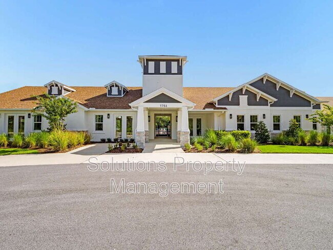 Building Photo - 2192 Vinifera Dr