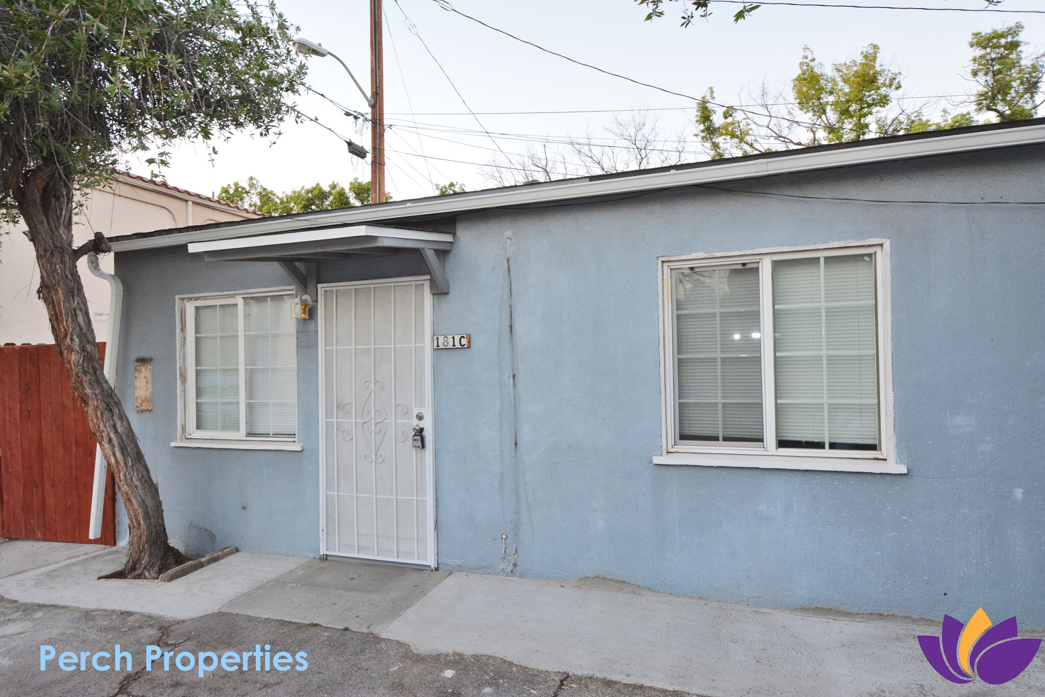 Building Photo - 181 W Spazier Ave
