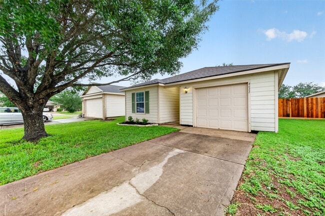 Building Photo - 4611 Snowdrop Ct
