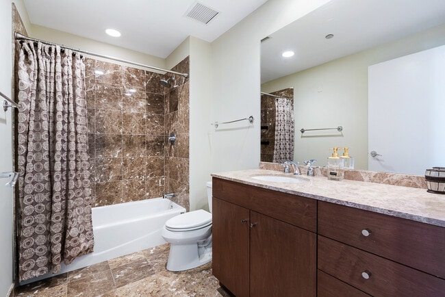 Building Photo - 600 N Lake Shore Dr