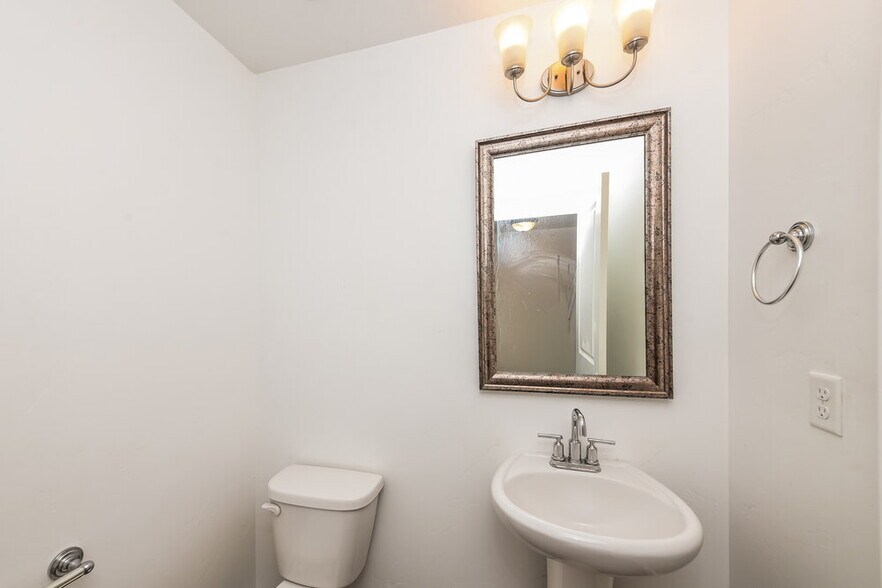 Building Photo - 7877 Cronus Ln