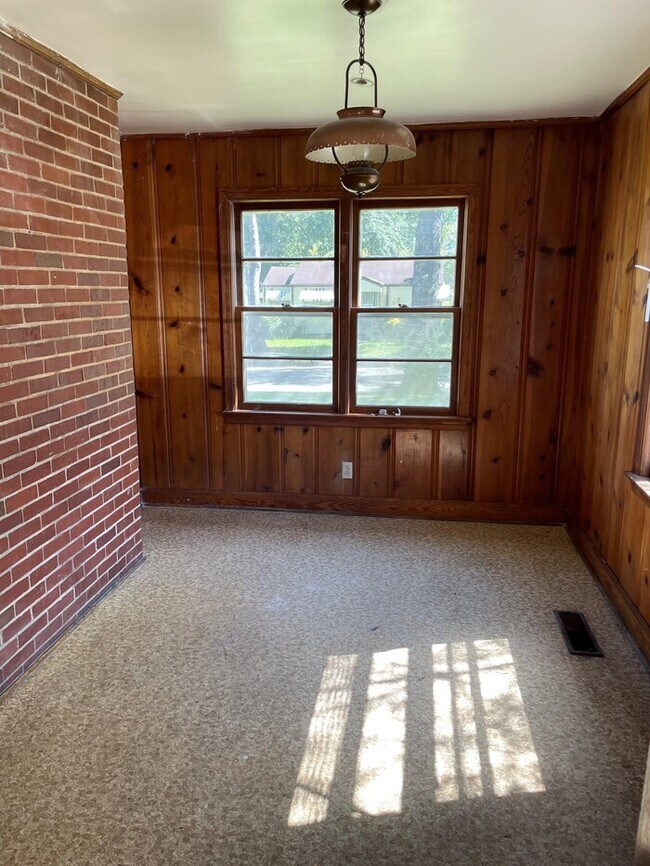 Building Photo - Birmingham