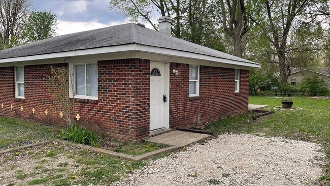 Building Photo - 1269 Farley Dr