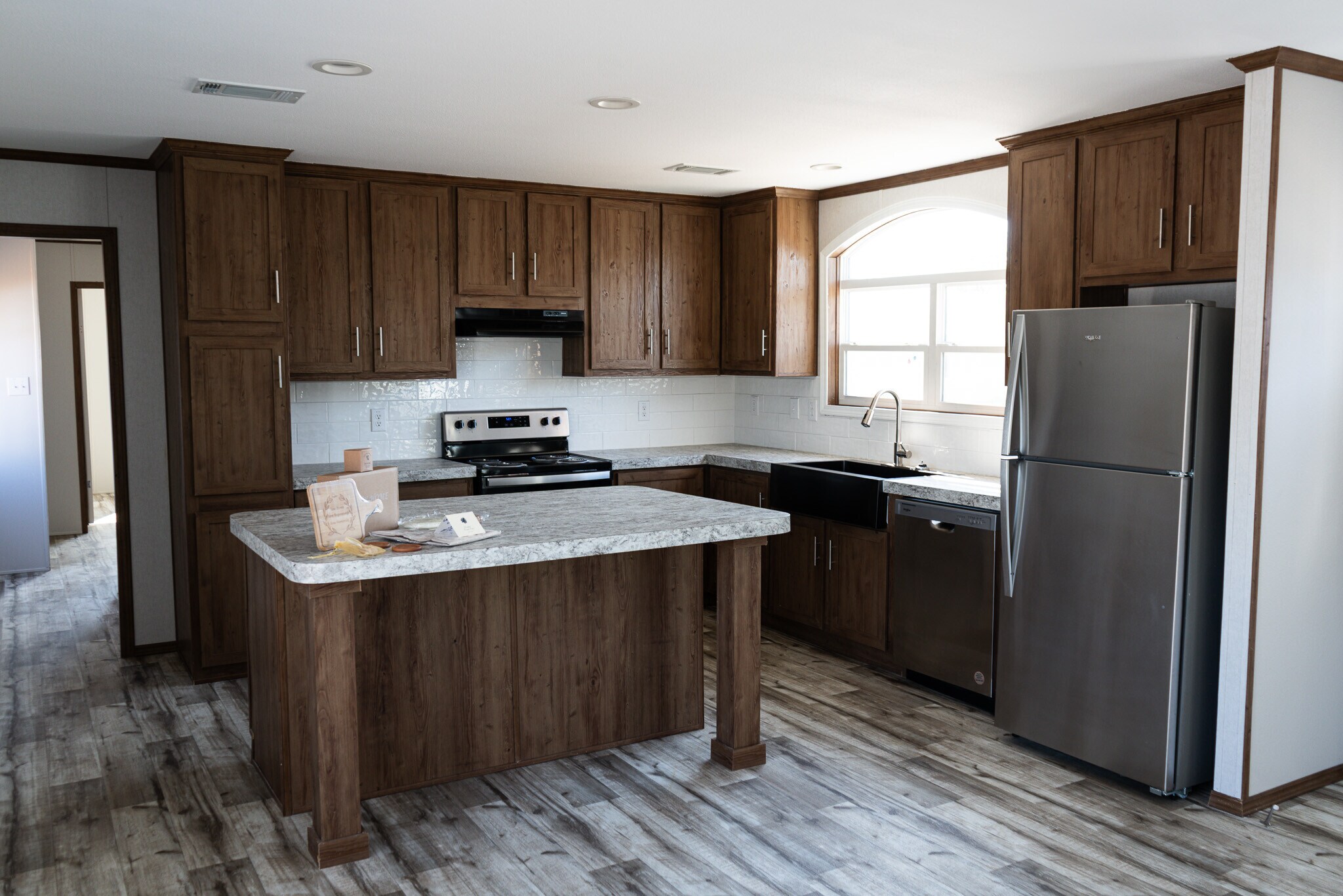 Building Photo - 132 Ponderosa Way