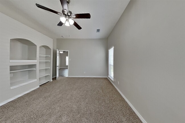 Building Photo - 17919 Scrub Oak Dr