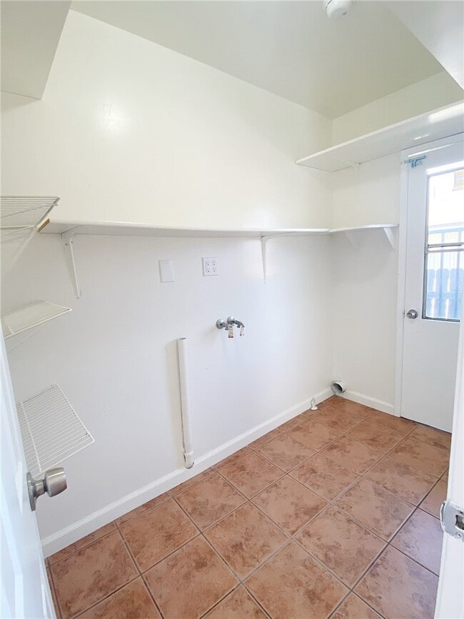Building Photo - 11125 Freer Ave