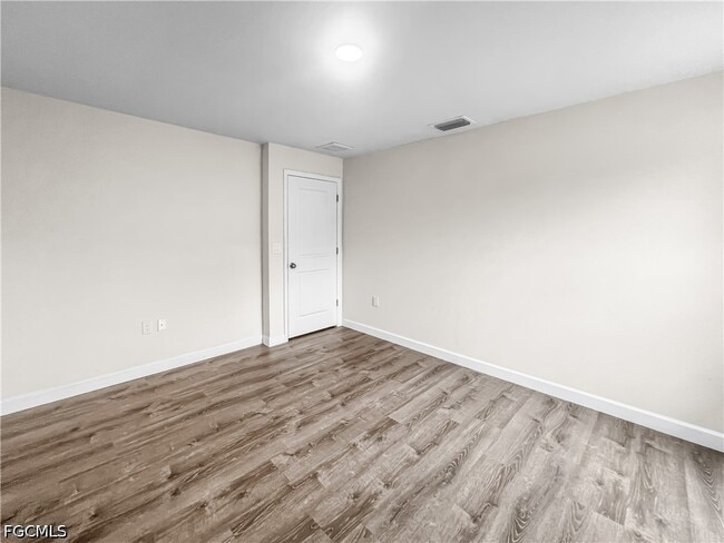 Building Photo - 745 Harry Ave S
