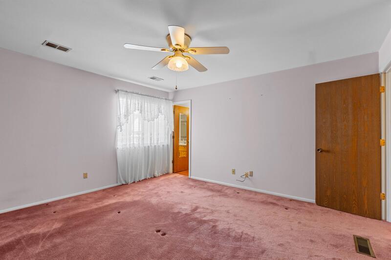 Building Photo - 1816 Misty Moss Dr