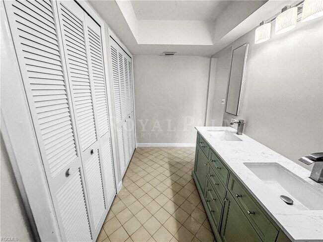 Building Photo - 3 Bed | 2 Bath Home on SE 46th Terrace – Space to Live, Room to Breathe