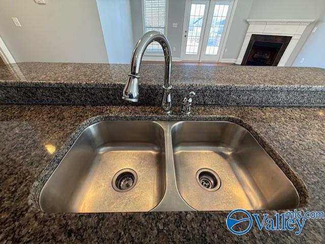 Building Photo - 5033 SE Valley Cove Dr