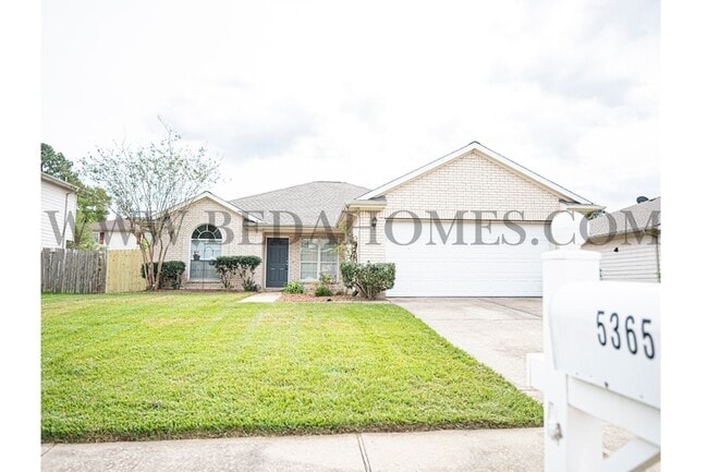 Building Photo - 5365 Tallowwood Terrace