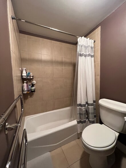 Building Photo - 34 Edgerly Rd