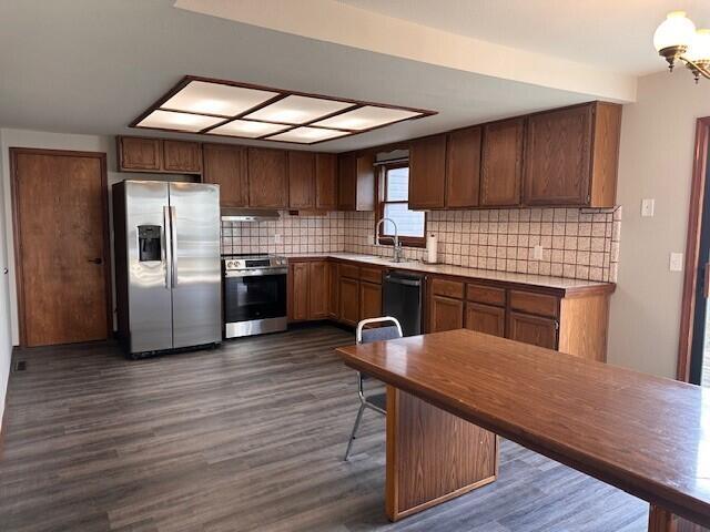 Building Photo - 216 Day Dr