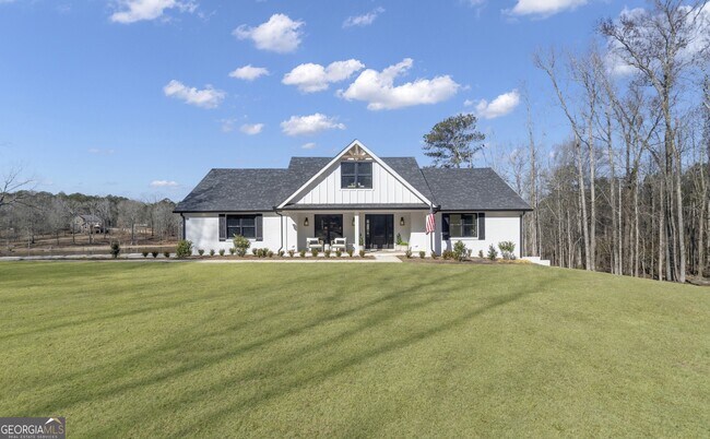 Building Photo - 459 Lester road