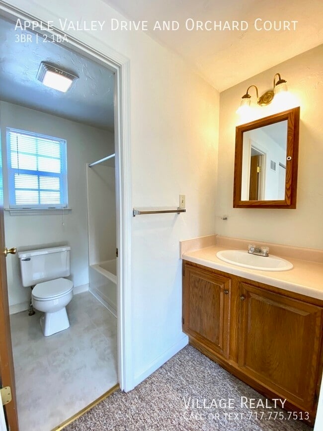 Building Photo - 110 Orchard Ct