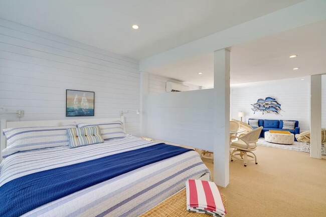 Building Photo - 4563 Brainard Bayou Rd