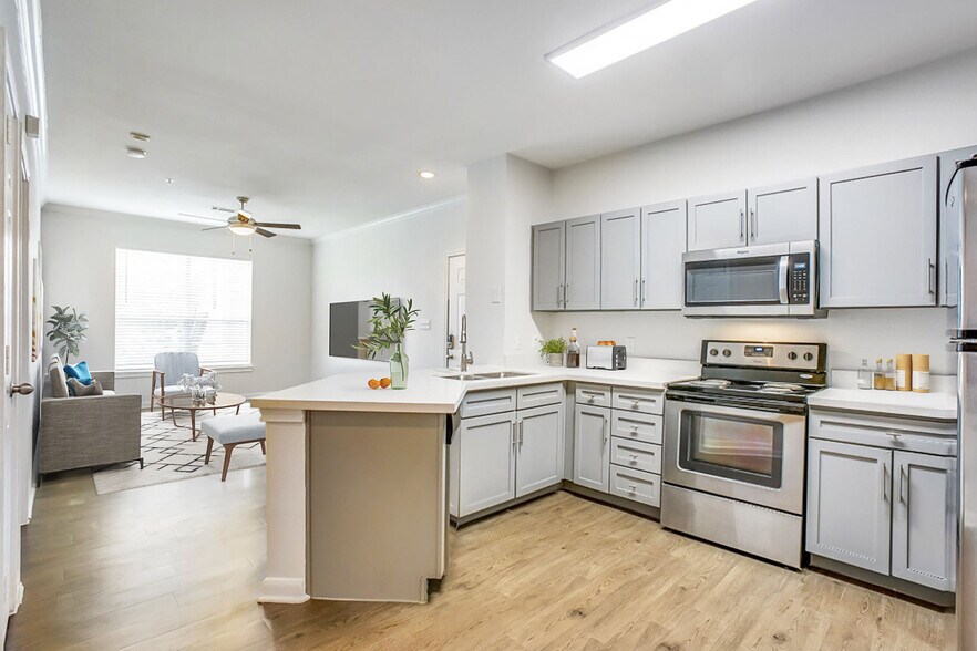 Oak Crest 12025 Richmond Ave Houston TX 77082 Apartment Finder