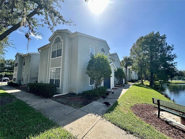 Building Photo - 1606 Columbia Arms Cir