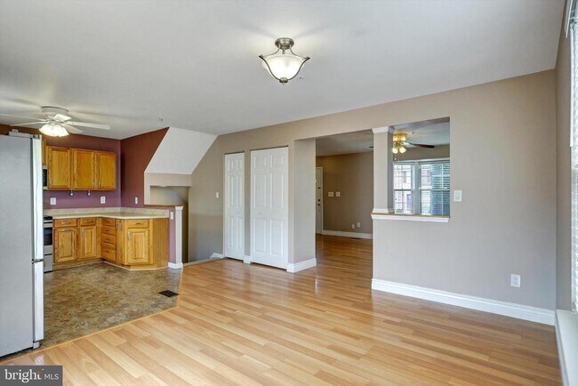 Building Photo - 195 Langdon Farm Cir