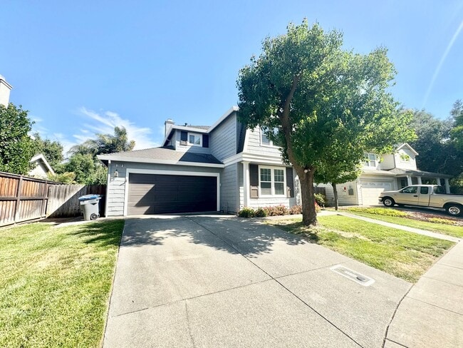 Building Photo - Beautiful 5 bed 3 bath Home in Wildhorse