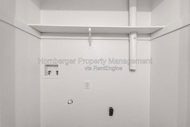 Building Photo - 2439 N Standard St