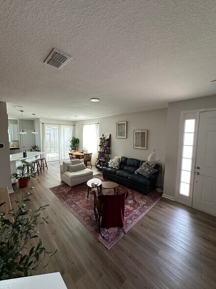 Building Photo - 5126 Tyson Ranch Blvd
