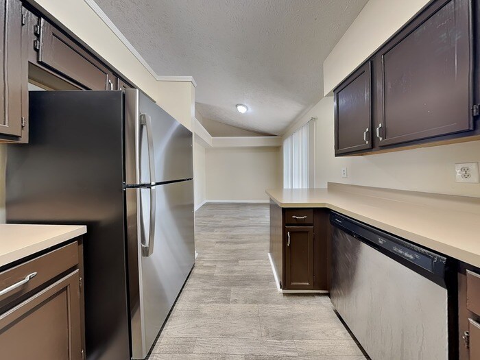 Building Photo - 116 Whirlaway Dr