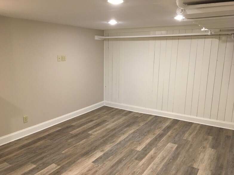 Building Photo - 2628 Traymore Rd