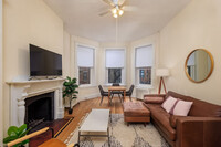 Building Photo - 299 Newbury St