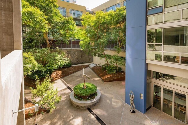 Building Photo - 350 Eleventh Ave