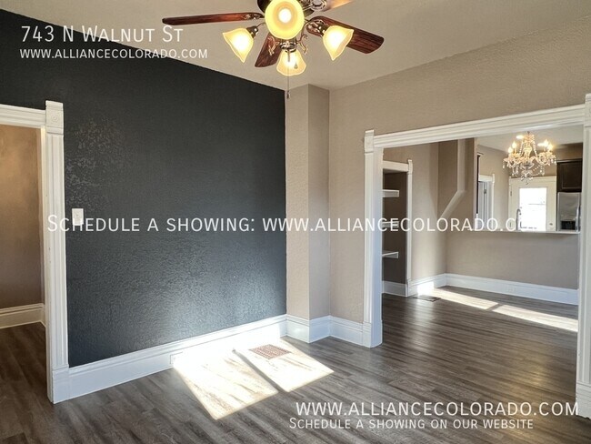 Building Photo - 743 N Walnut St