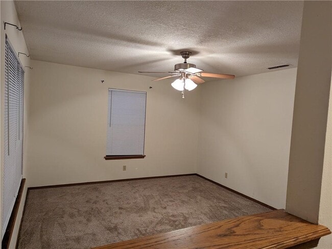 Building Photo - 2863 Kasey Ave
