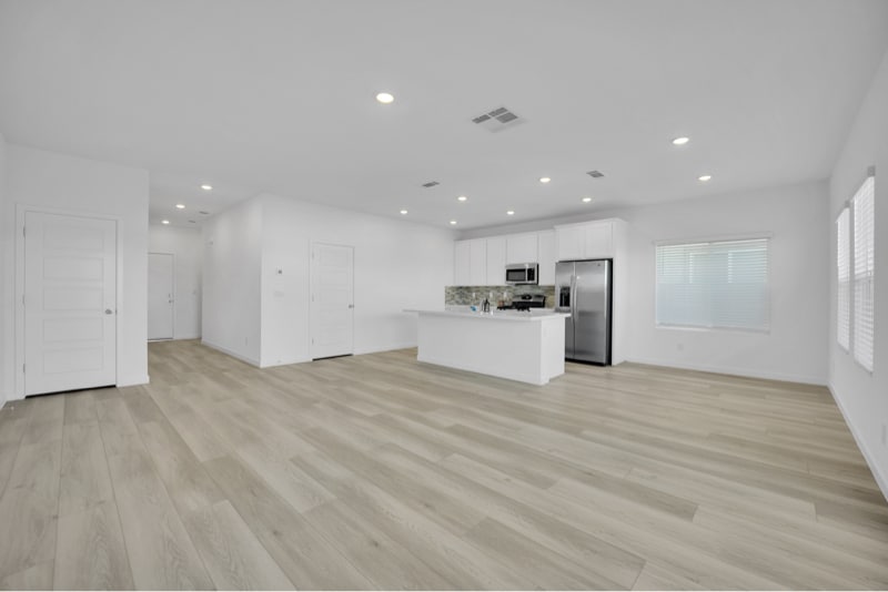 Building Photo - 4000 Richmar Butte Ave