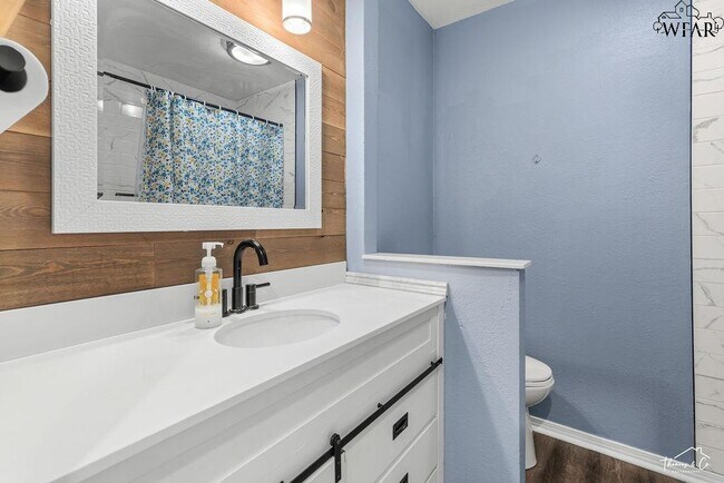 Building Photo - 1 McNabb Cir