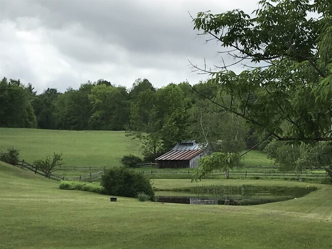 Building Photo - 1913 Walker Mountain Rd