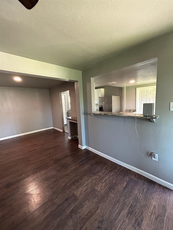 Building Photo - 1108 Niagara St