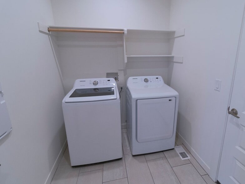 Building Photo - 19638 W 200th St