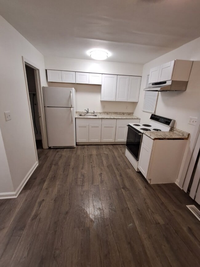 Building Photo - 3532 Dorham Pl