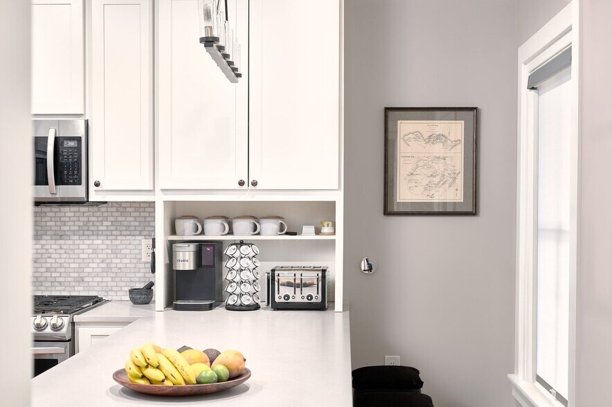 Building Photo - 137 Kendall Pond Rd